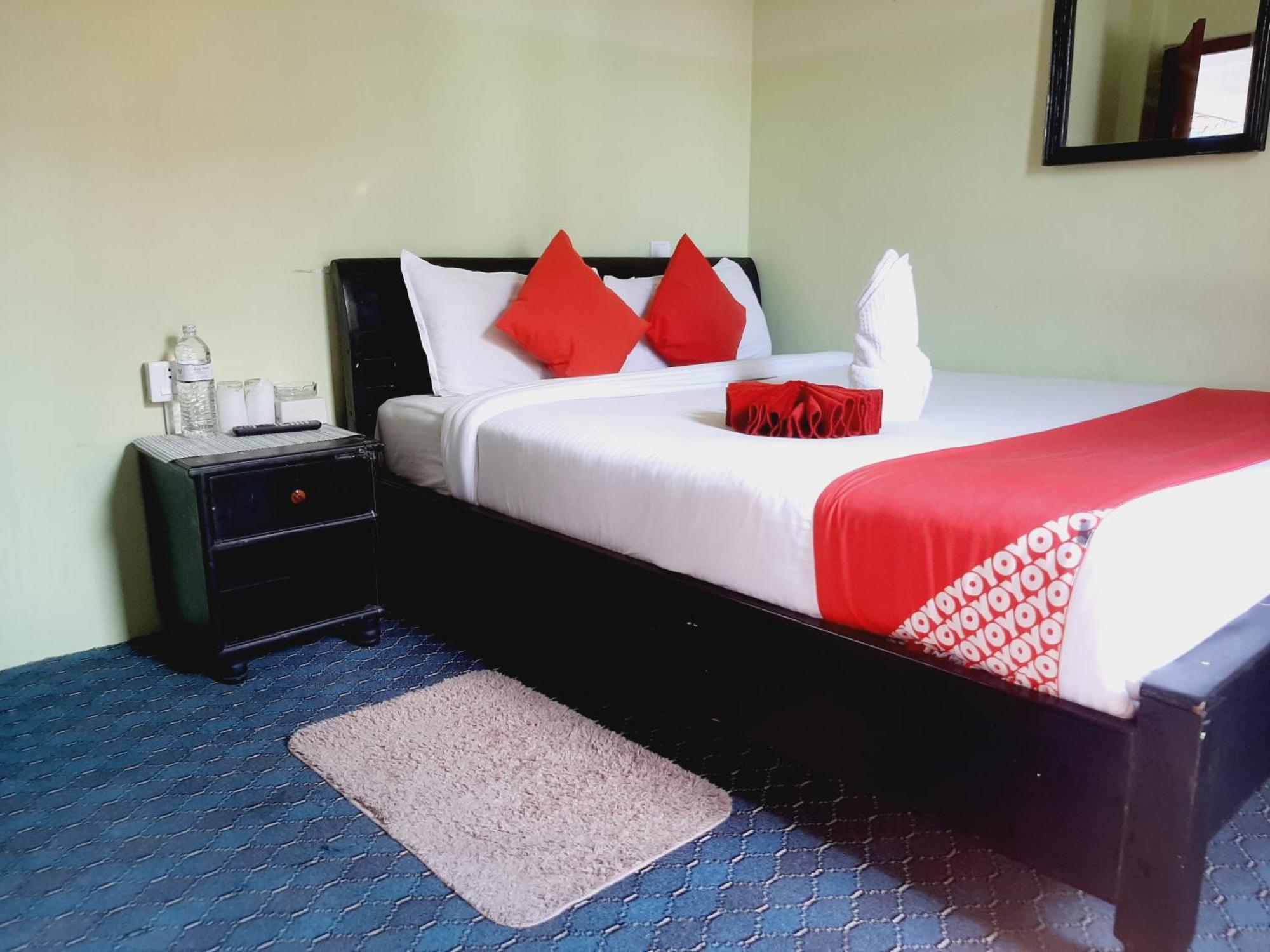 Hotel Lake N Yeti Pokhara Chambre photo